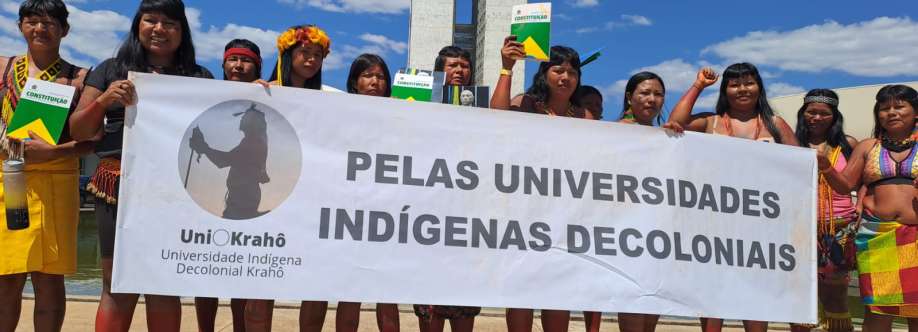 Universidades Indígena Decolonial Cover Image